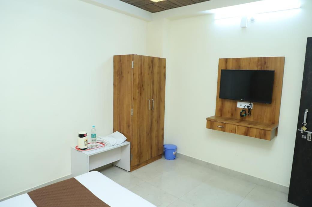 Hotel Mangal Bhog Nāthdwāra Esterno foto
