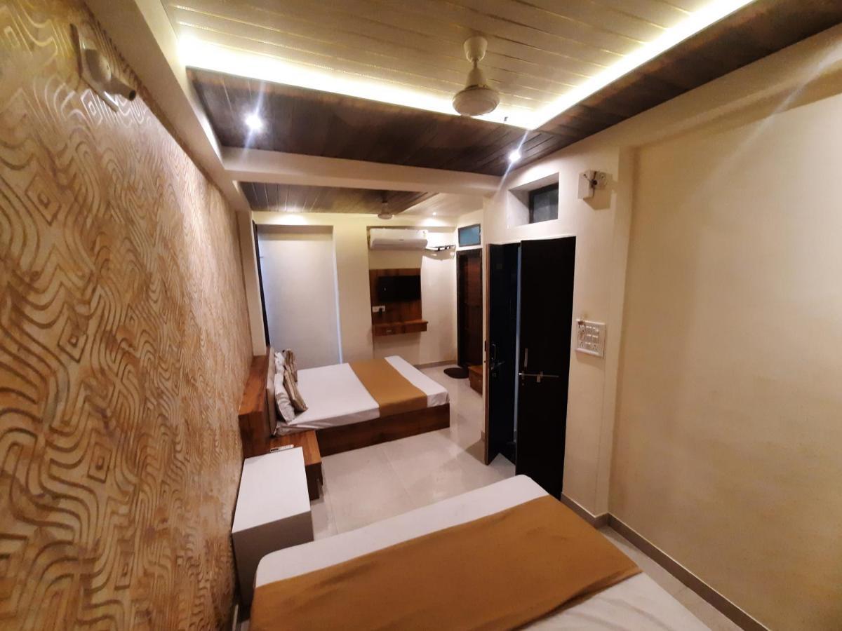 Hotel Mangal Bhog Nāthdwāra Esterno foto